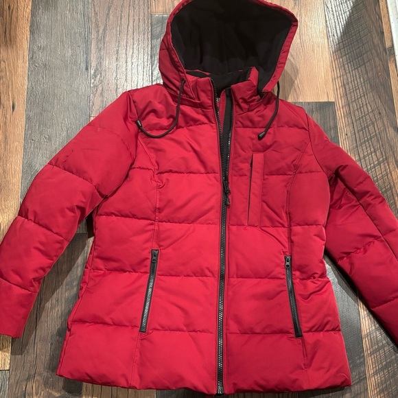 Arctic Expedition Quilted Zip Front Down Ref Puffer jacket in size medium - Picture 6 of 16